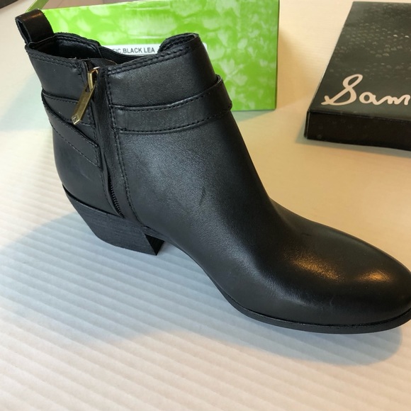 New in box! Sam Edelman Black Leather Ankle Booties. Size 8.5 - Picture 12 of 16